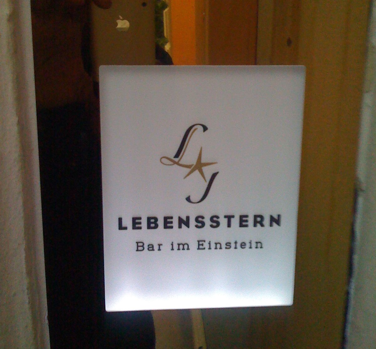 <!--:en-->Lebensstern!!!!!!The Elegant Comfort Lounge in Berlin!!!!!!!<!--:-->